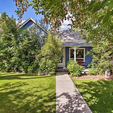 Cozy Home With Hot Tub Half Mi To Salmon River! Exterior photo